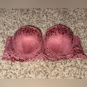 pink lace strapless bra. XOXO